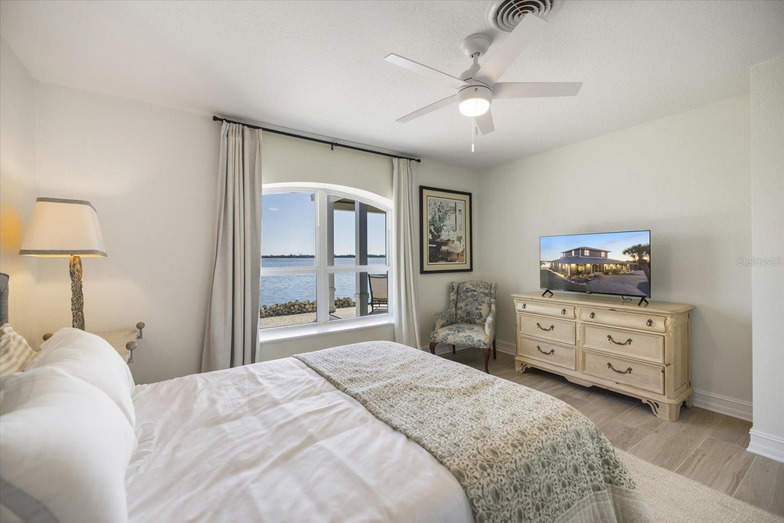 949 SUNCREST LN, ENGLEWOOD, FL, 34223