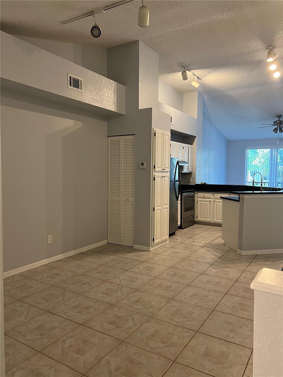 805 NORMANDY TRACE RD, TAMPA, FL, 33602