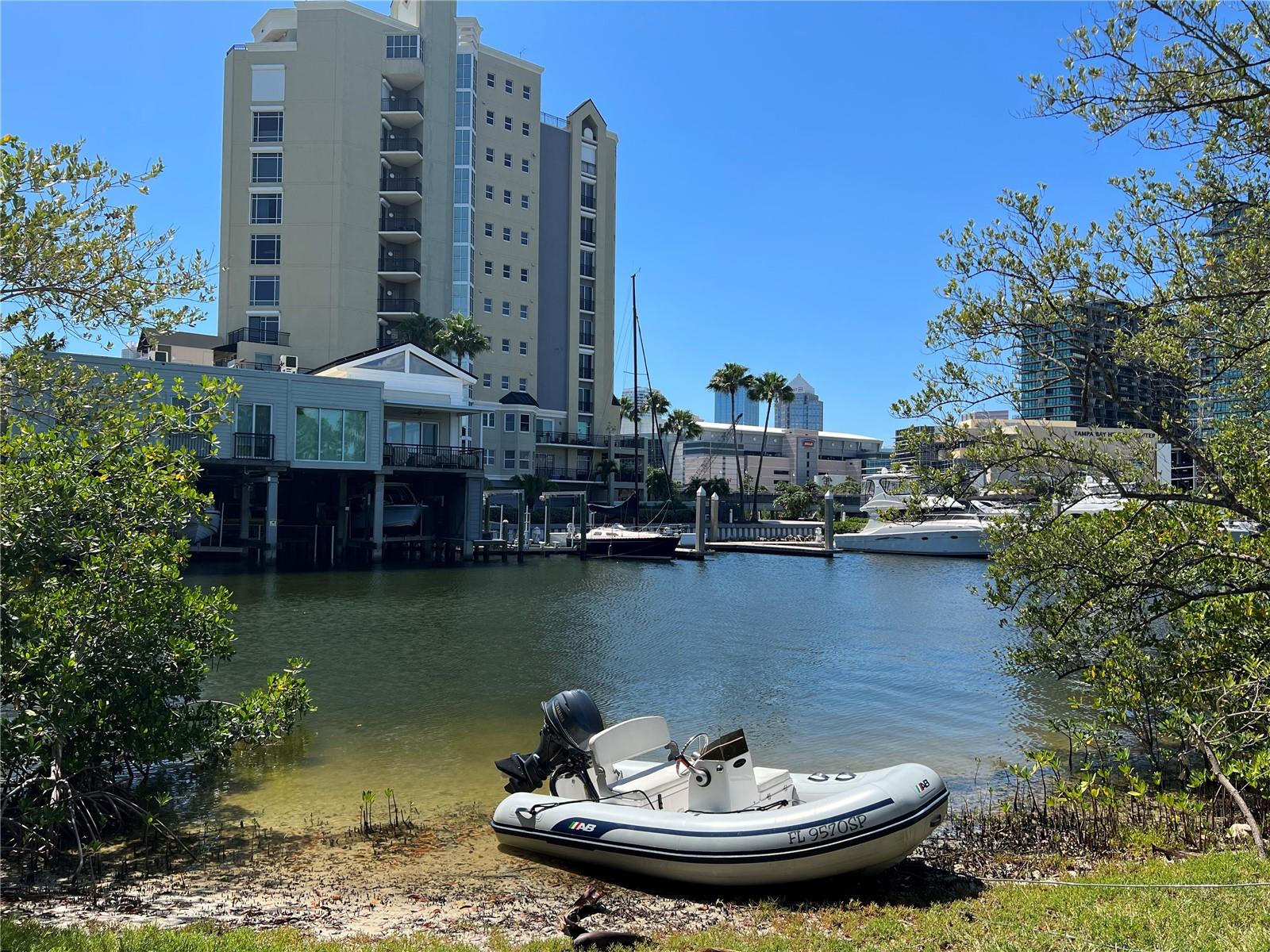 805 NORMANDY TRACE RD, TAMPA, FL, 33602