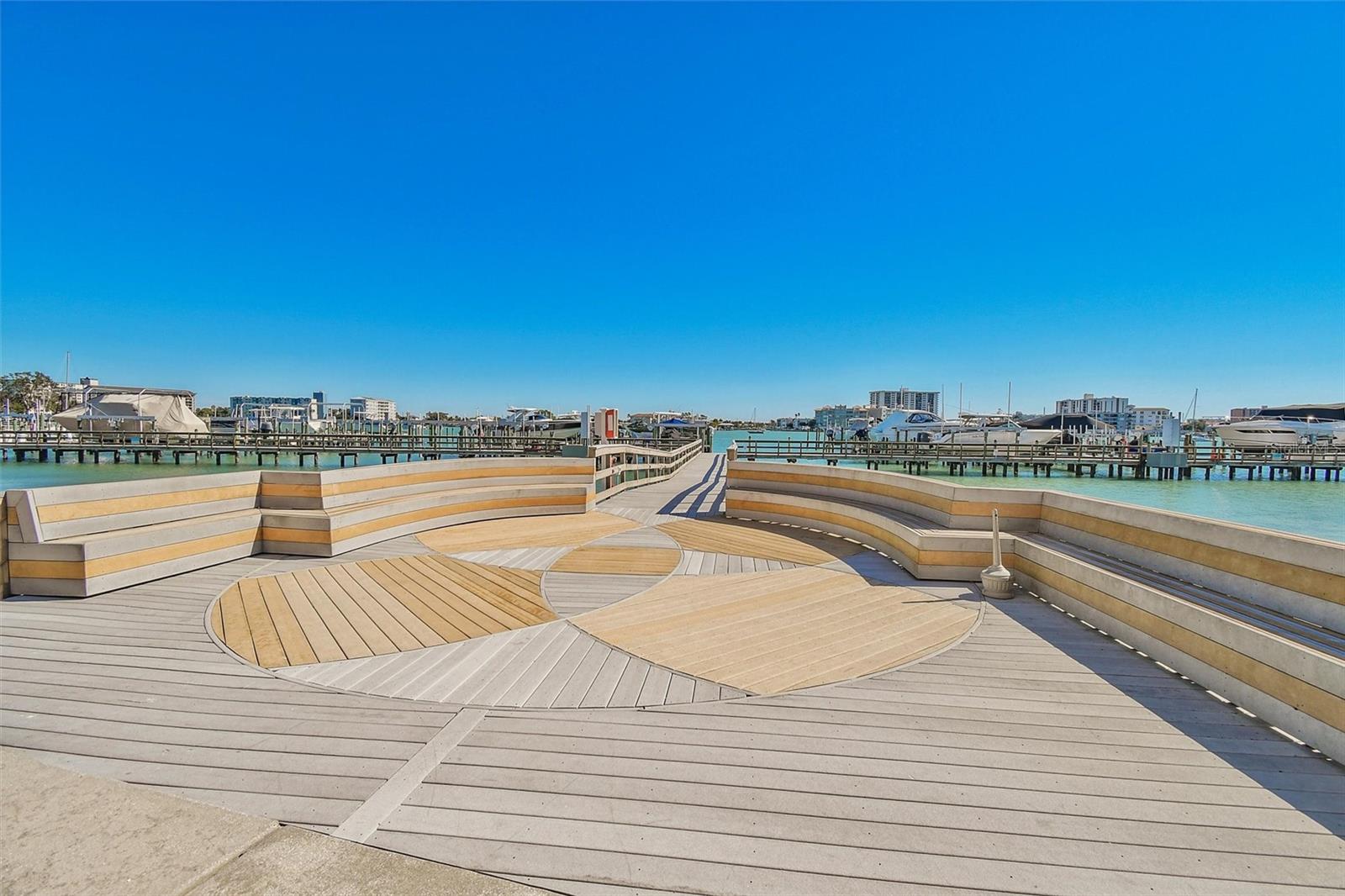 525 MANDALAY AVE #11, CLEARWATER BEACH, FL, 33767