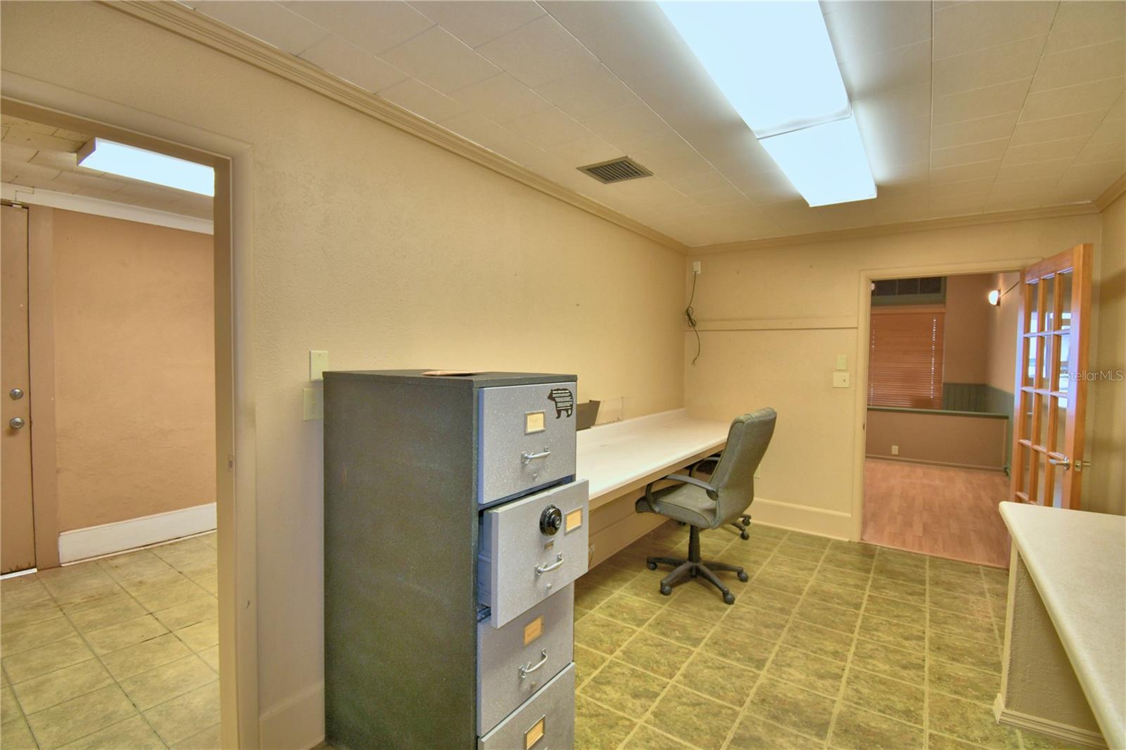 22 E WALL ST, FROSTPROOF, FL, 33843