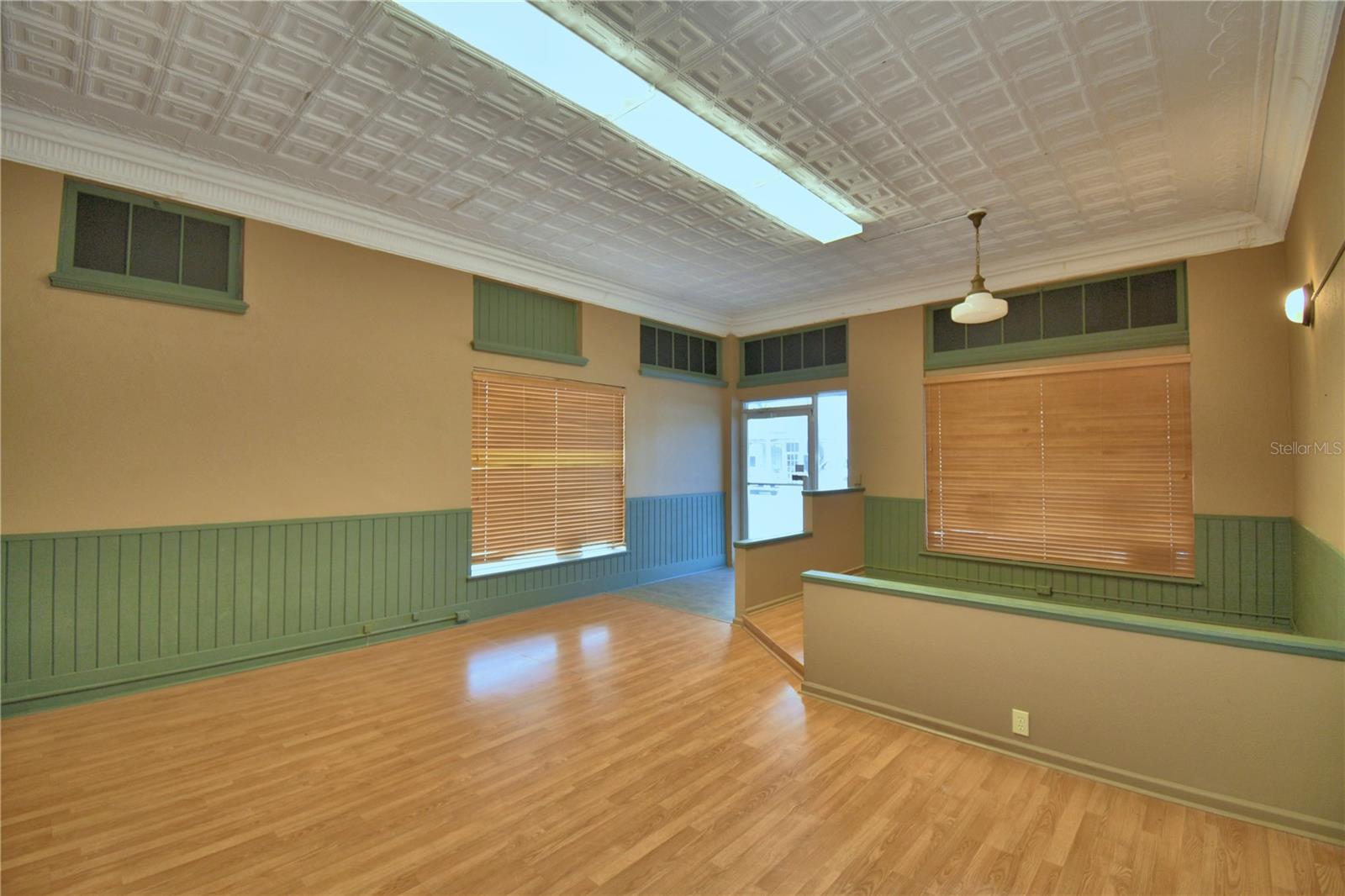 22 E WALL ST, FROSTPROOF, FL, 33843