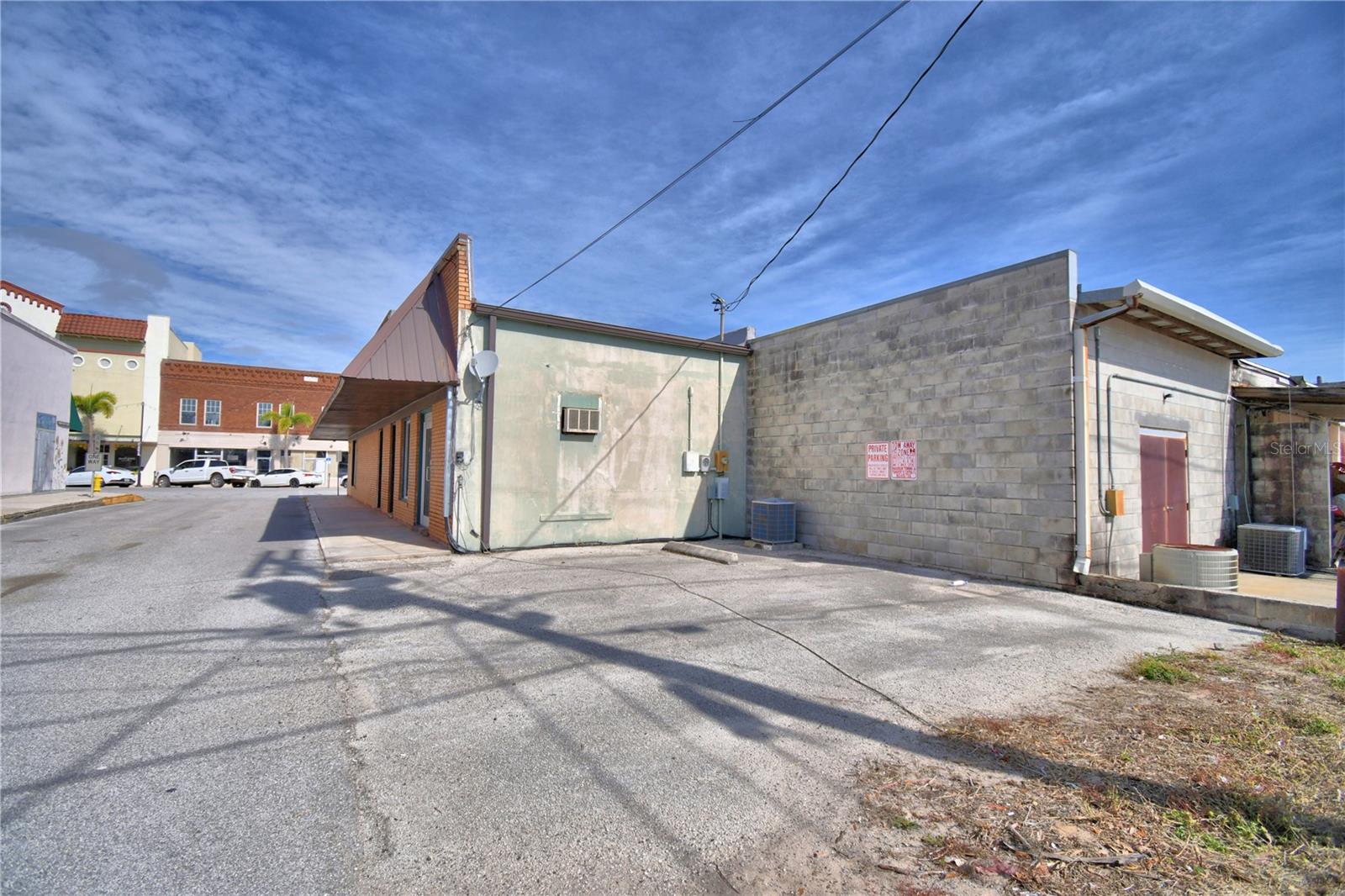 22 E WALL ST, FROSTPROOF, FL, 33843