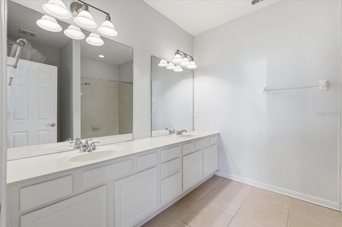 5026 TIDEVIEW CIR #12, ORLANDO, FL, 32819