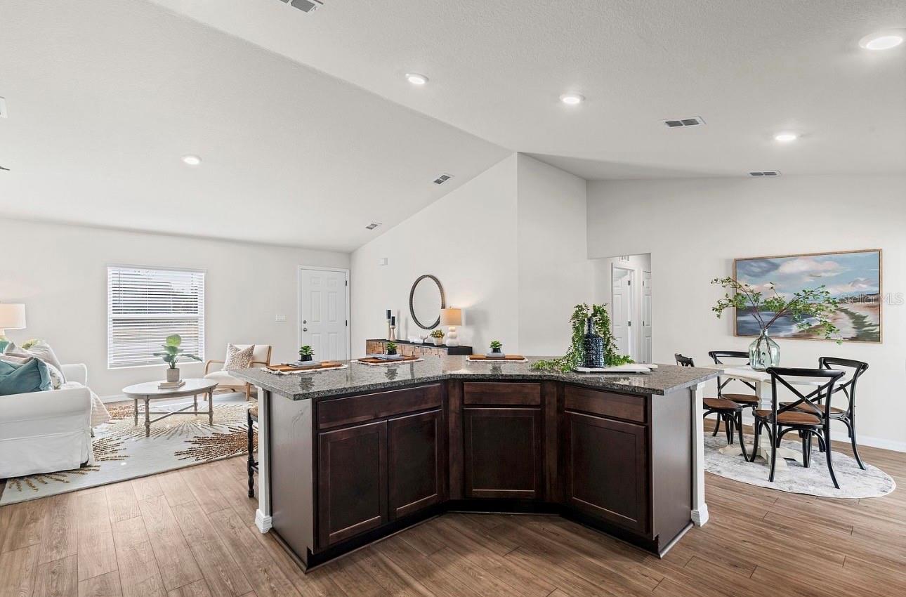 6 PIN OAK DR, PALM COAST, FL, 32164