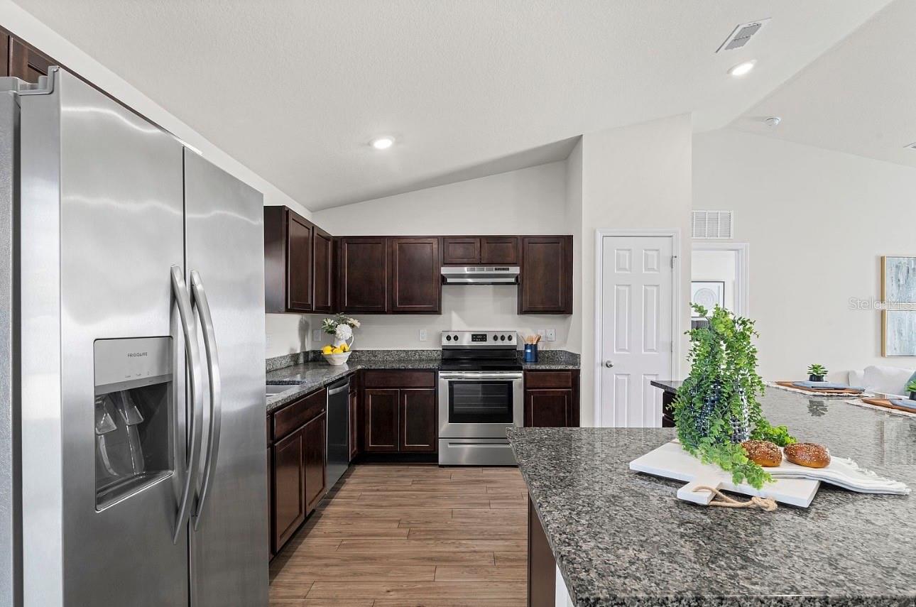 6 PIN OAK DR, PALM COAST, FL, 32164