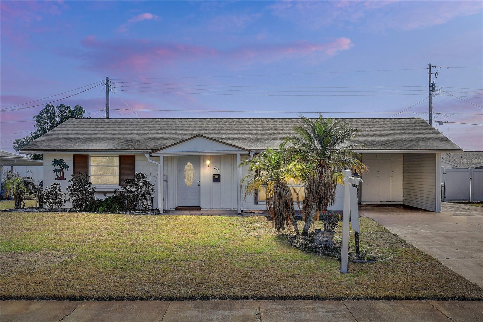 708 TAM O SHANTER AVE, SUN CITY CENTER, FL, 33573