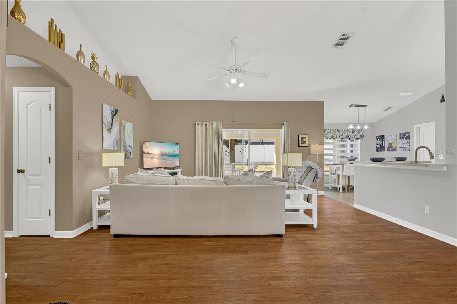 10521 CEDAR FOREST CIR, CLERMONT, FL, 34711