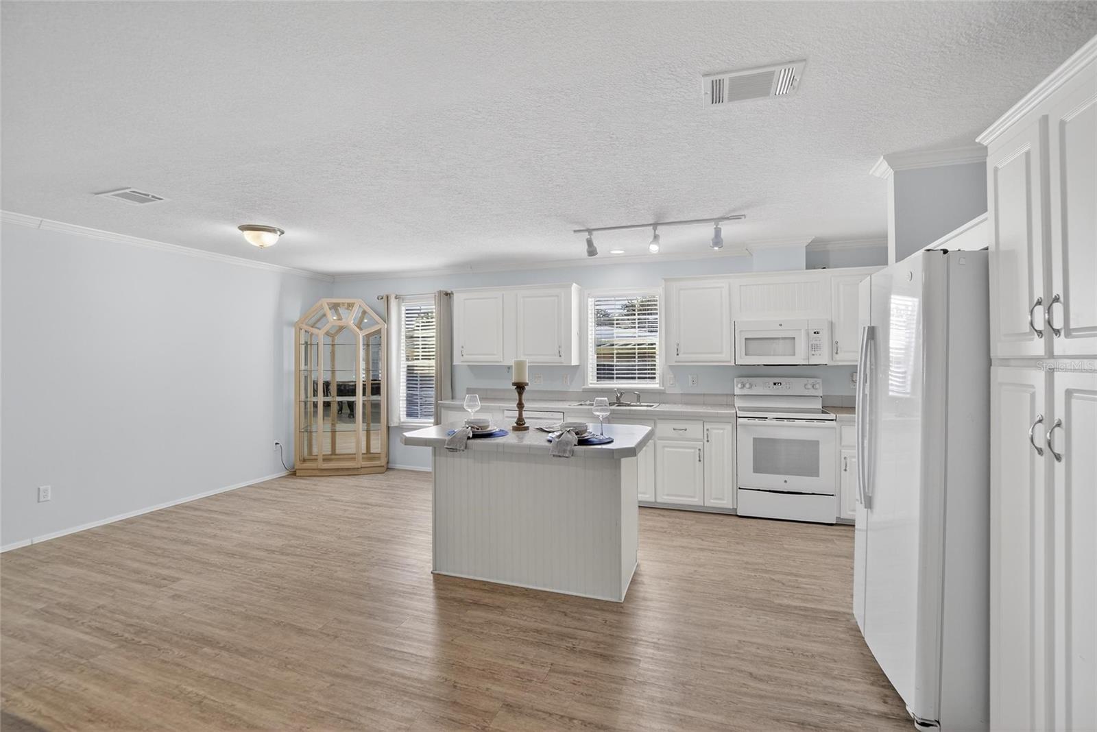 34543 PETUNIA PL, ZEPHYRHILLS, FL, 33541