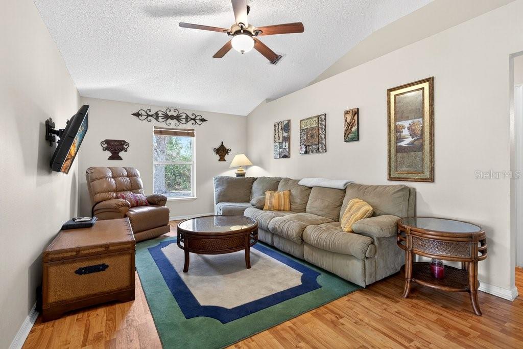 51 LONGFELLOW DR, PALM COAST, FL, 32137