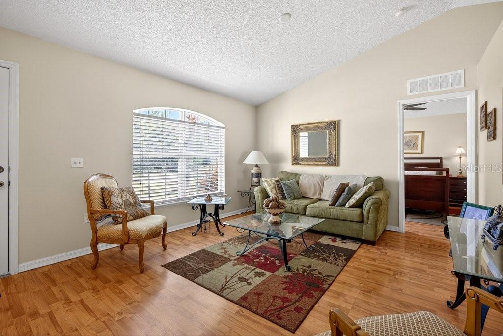 51 LONGFELLOW DR, PALM COAST, FL, 32137