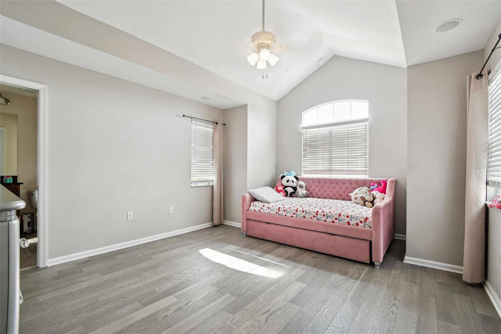 8542 EAGLE BROOK DR, LAND O LAKES, FL, 34638