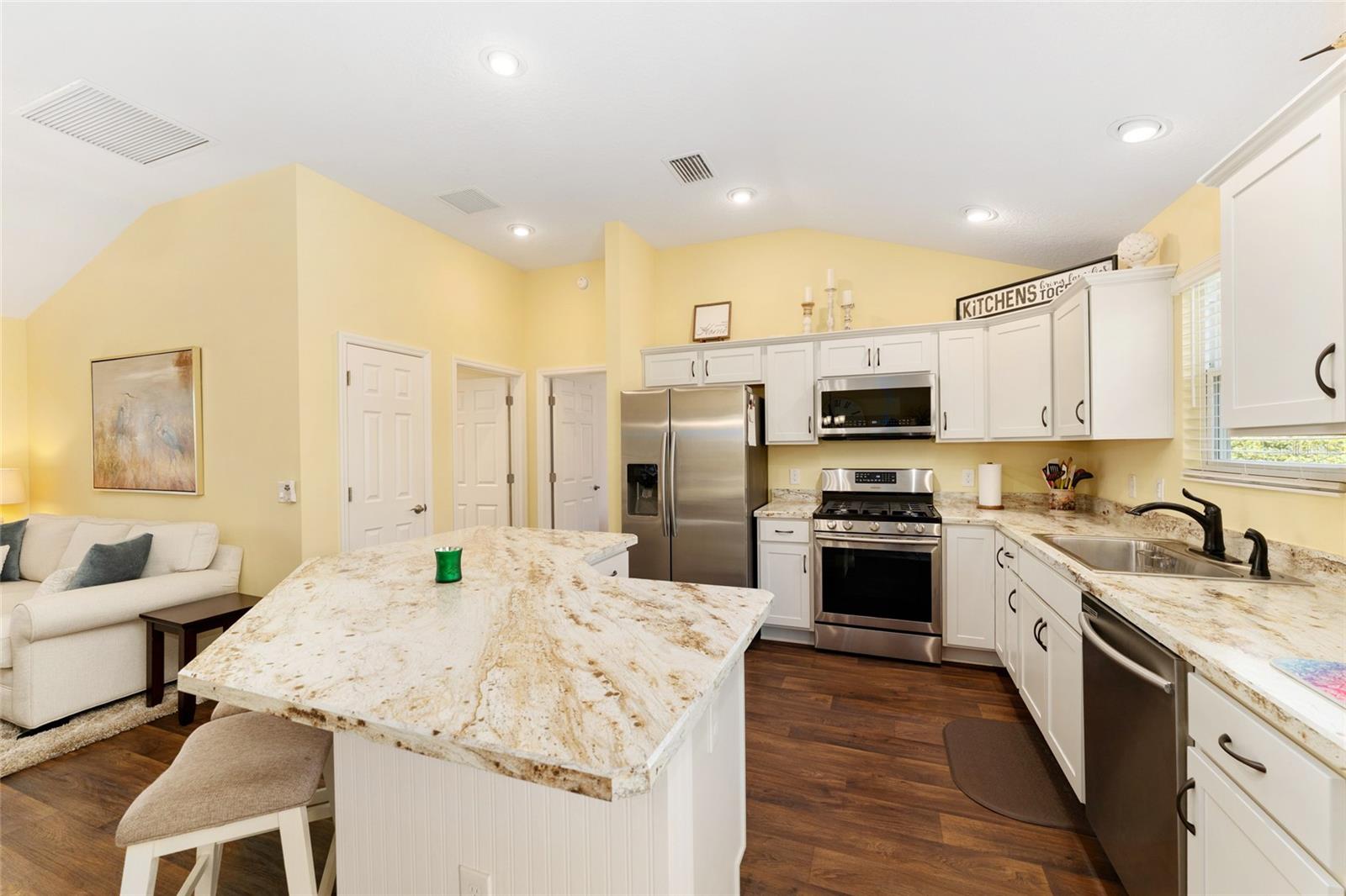 5949 FLINT LOOP, THE VILLAGES, FL, 32163