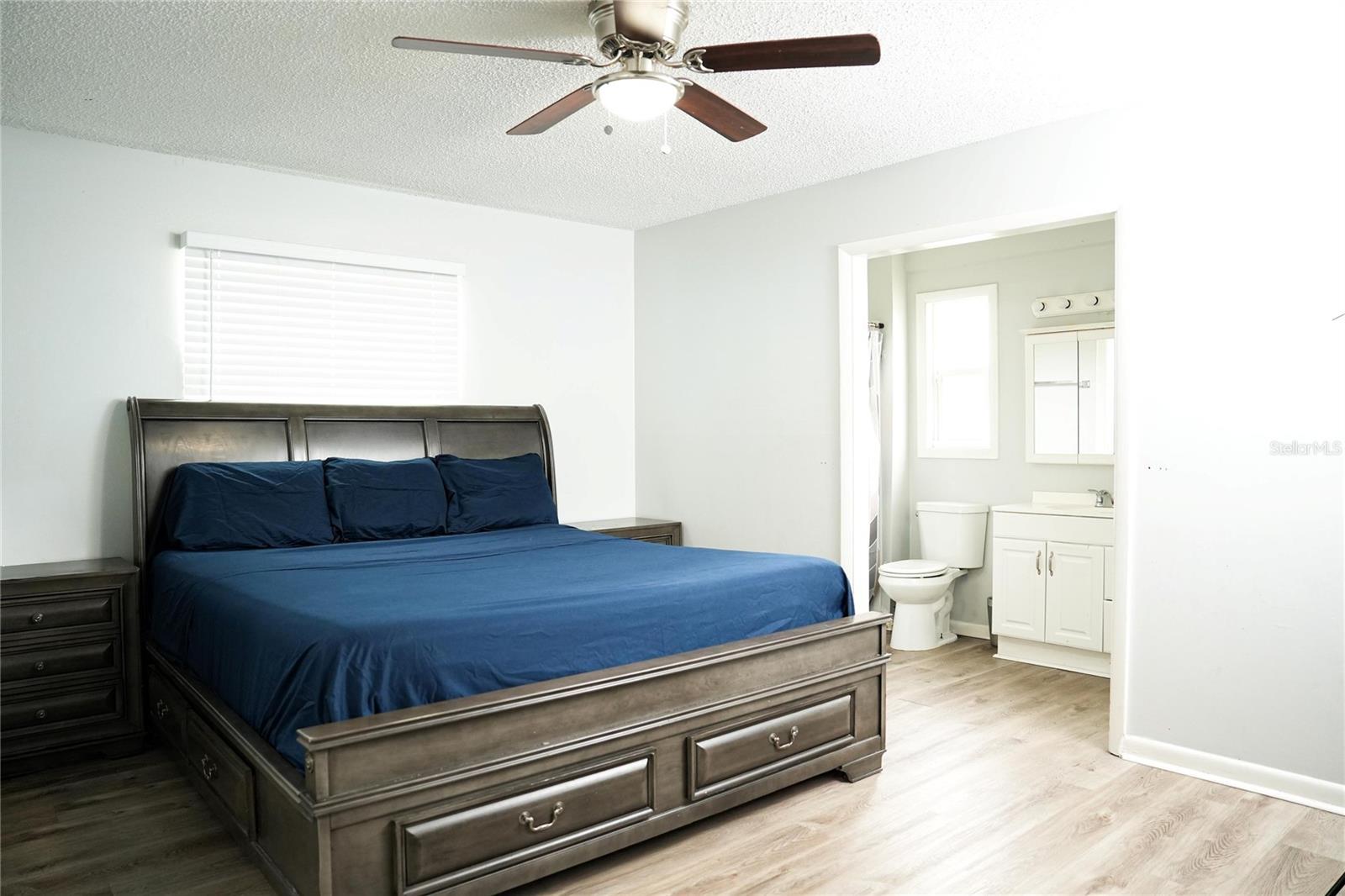 821 BARBER ST, SEBASTIAN, FL, 32958