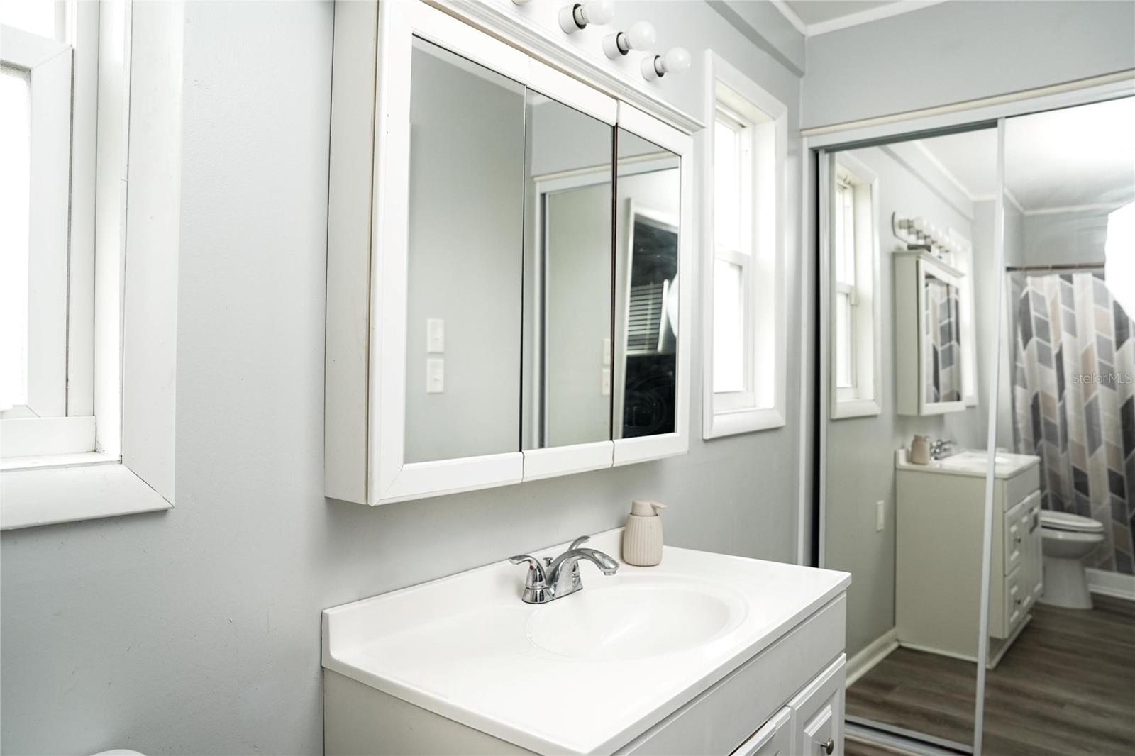 821 BARBER ST, SEBASTIAN, FL, 32958