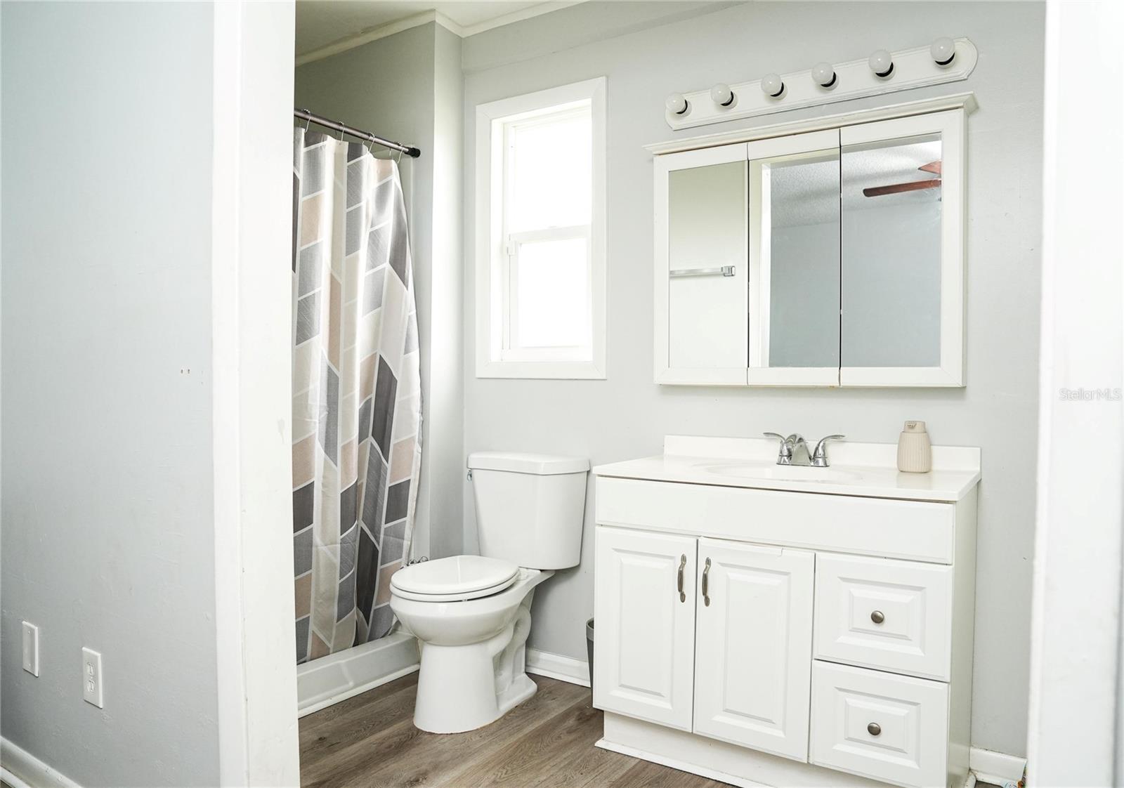 821 BARBER ST, SEBASTIAN, FL, 32958