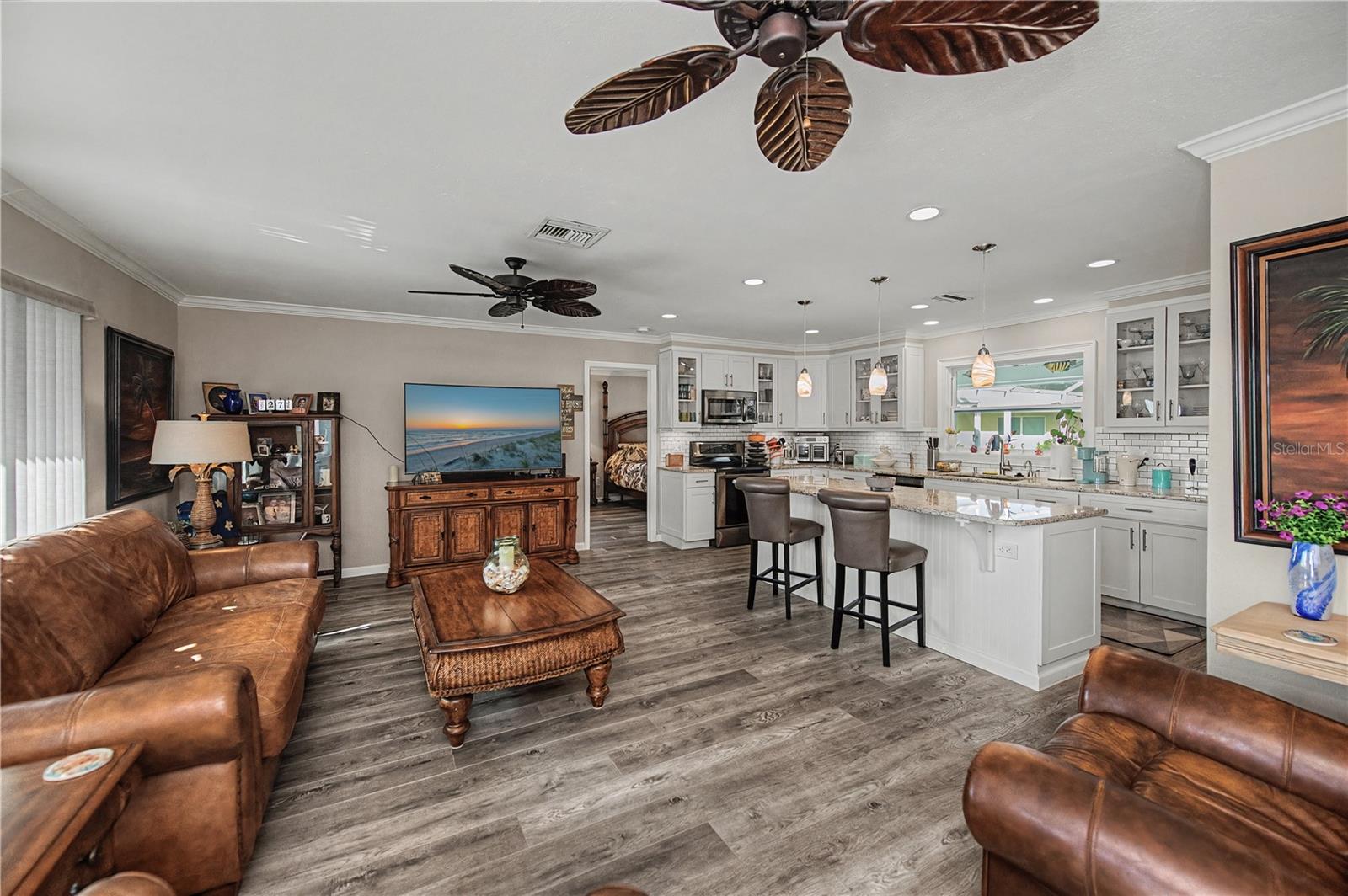 1354 AQUI ESTA DR, PUNTA GORDA, FL, 33950