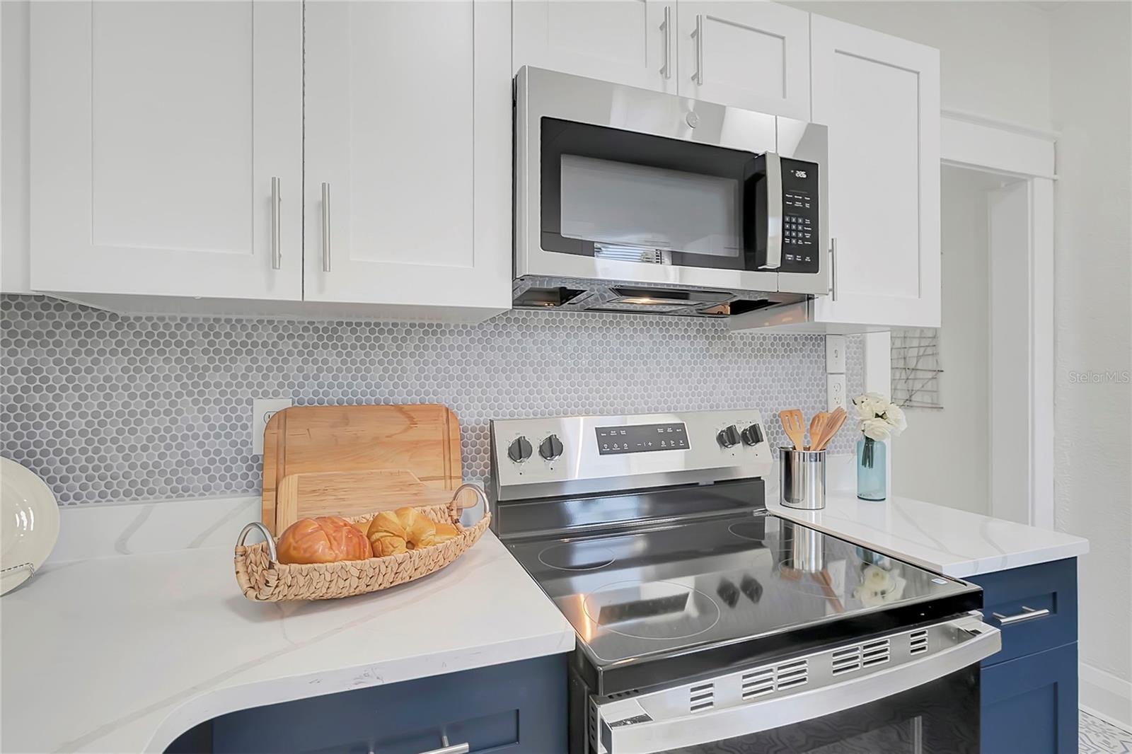 304 W HAYA ST, TAMPA, FL, 33603