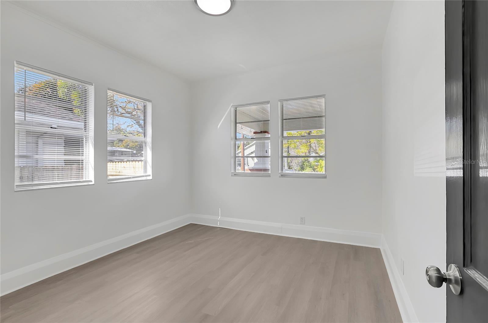 304 W HAYA ST, TAMPA, FL, 33603