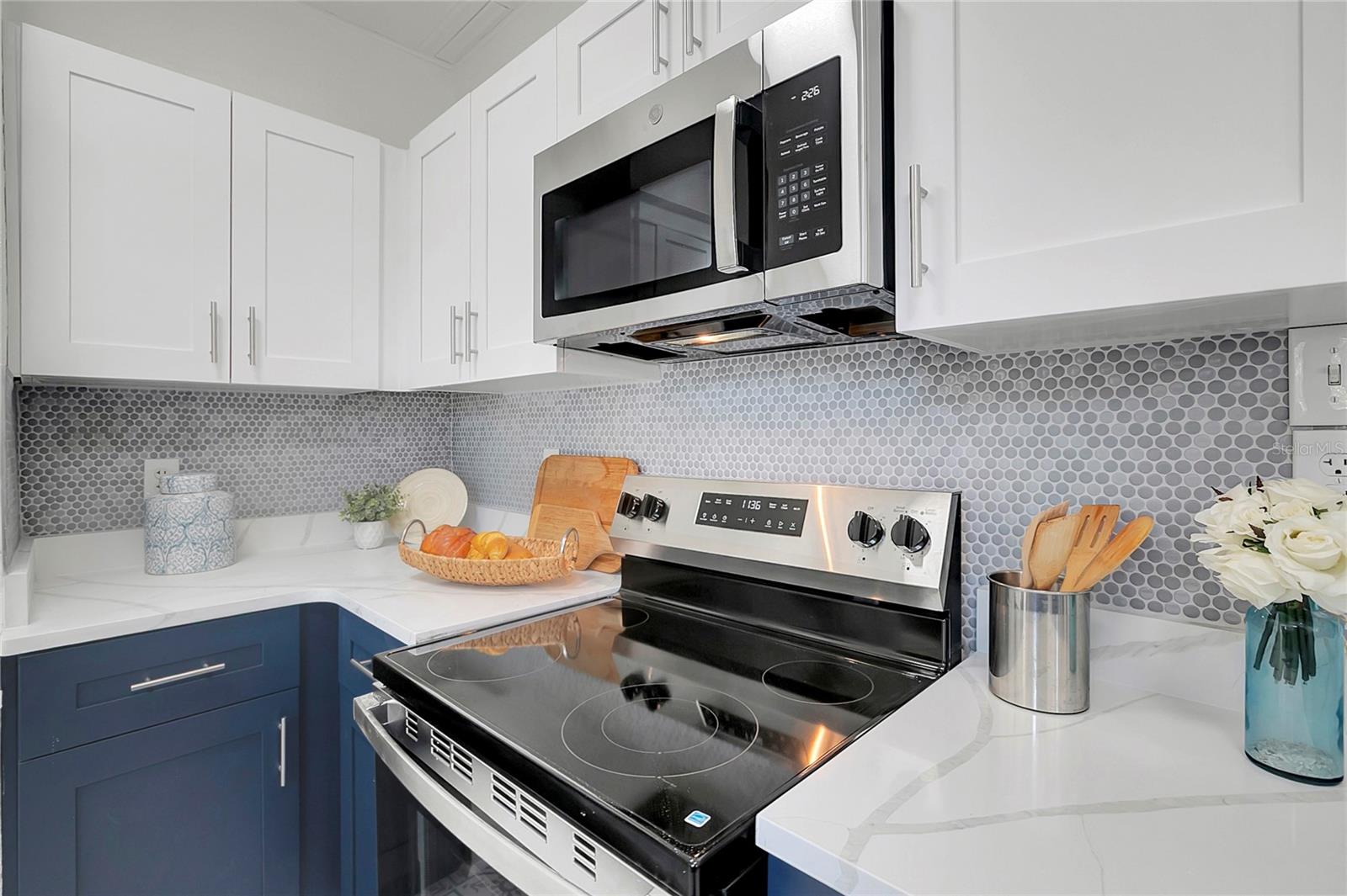 304 W HAYA ST, TAMPA, FL, 33603