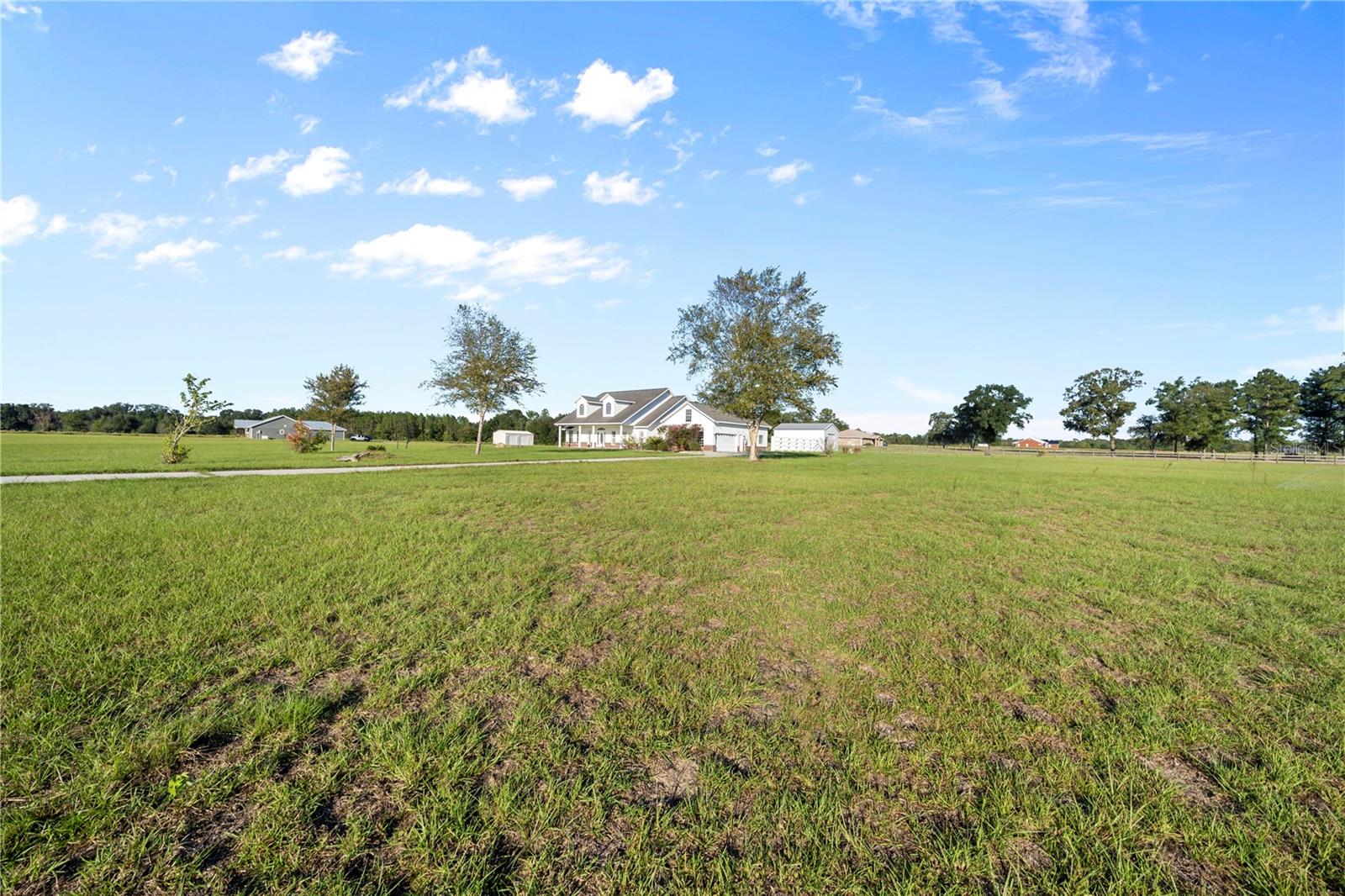 879 NW MILO TER, LAKE CITY, FL, 32055