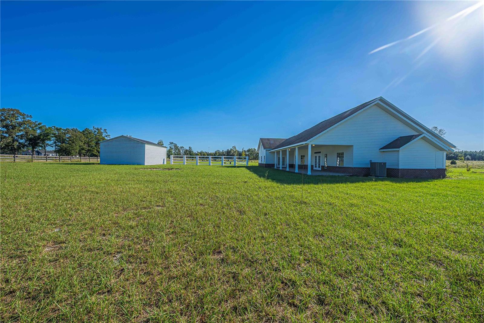 879 NW MILO TER, LAKE CITY, FL, 32055