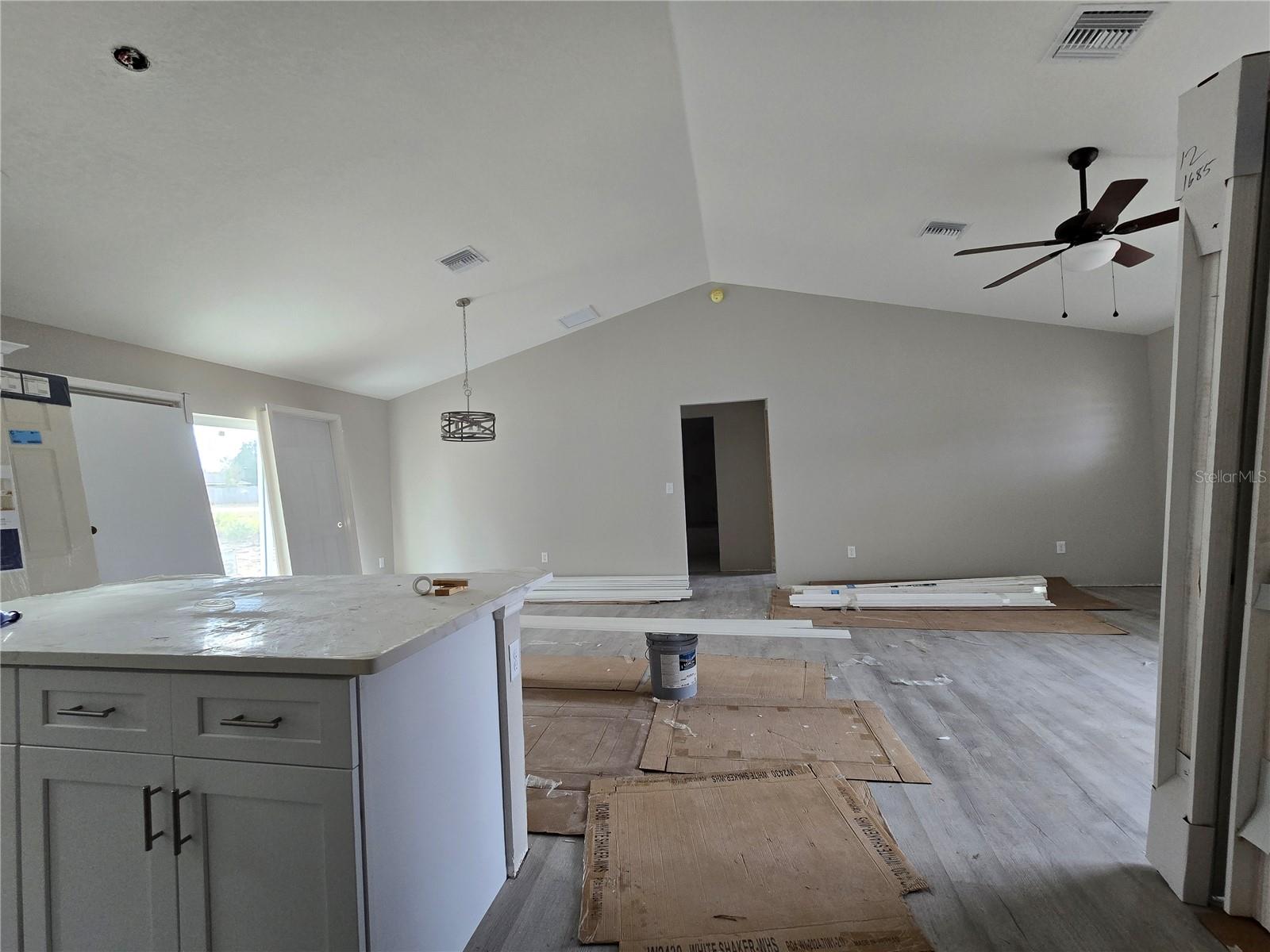 2 OAK TRL, OCALA, FL, 34472