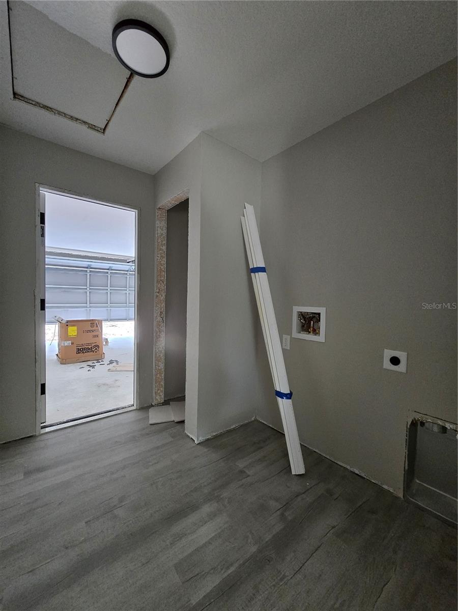 2 OAK TRL, OCALA, FL, 34472