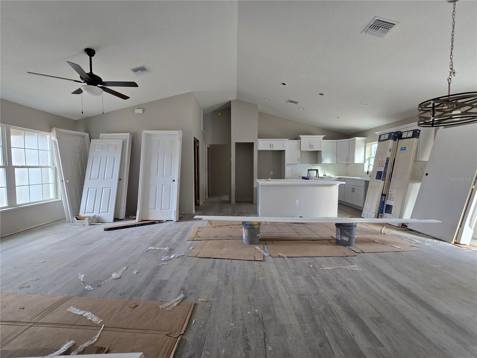 2 OAK TRL, OCALA, FL, 34472