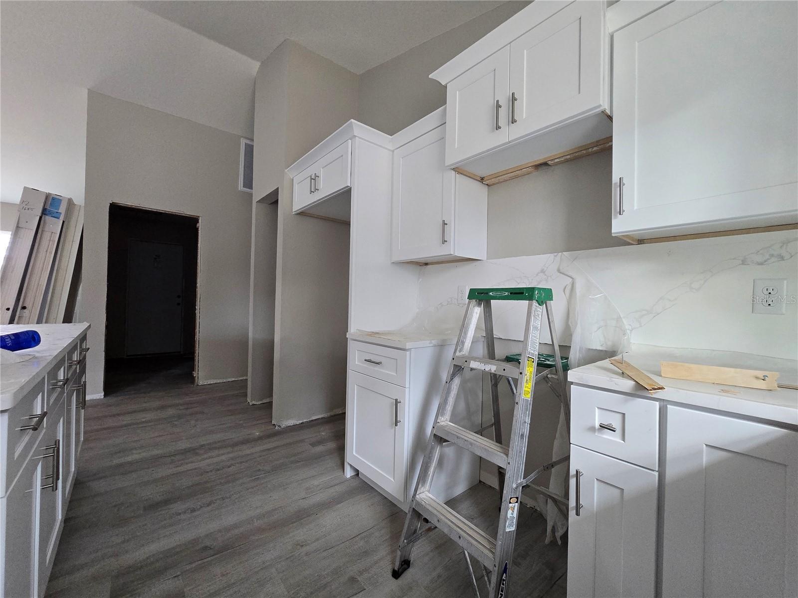 2 OAK TRL, OCALA, FL, 34472