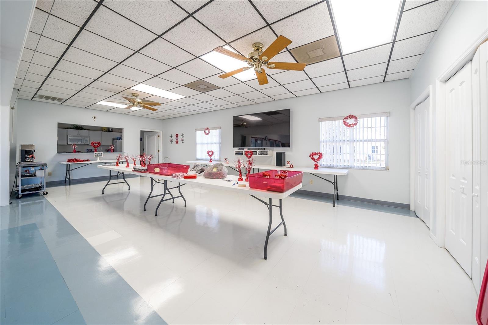 37443 BLUEBERRY CT, ZEPHYRHILLS, FL, 33542