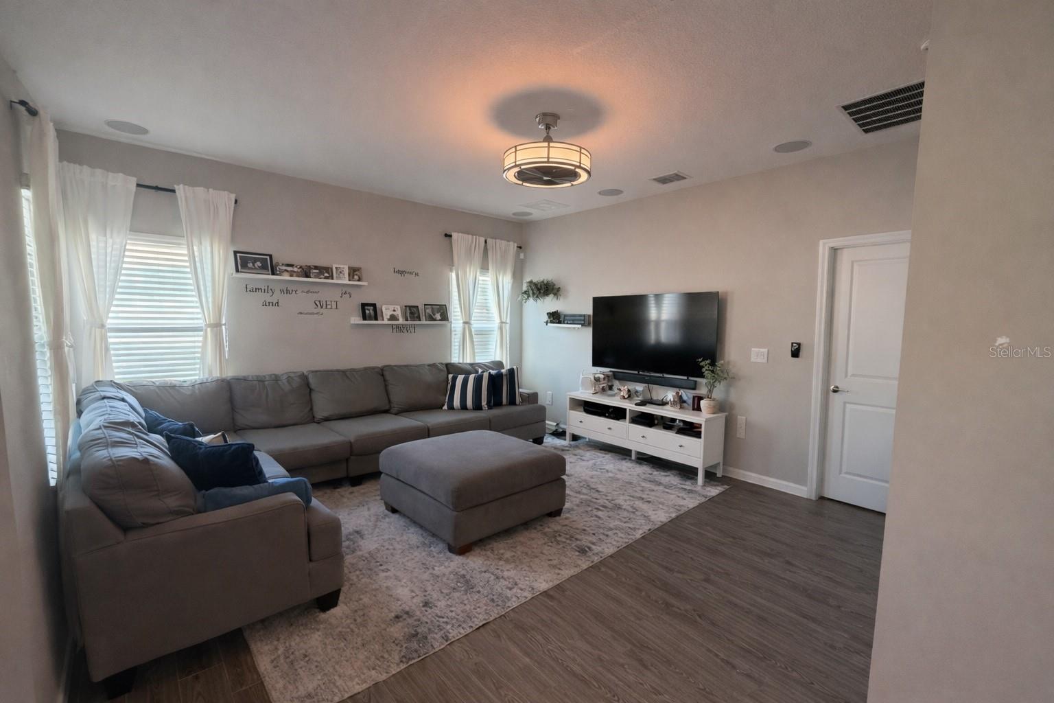 372 MEADOW POINTE DR, HAINES CITY, FL, 33844