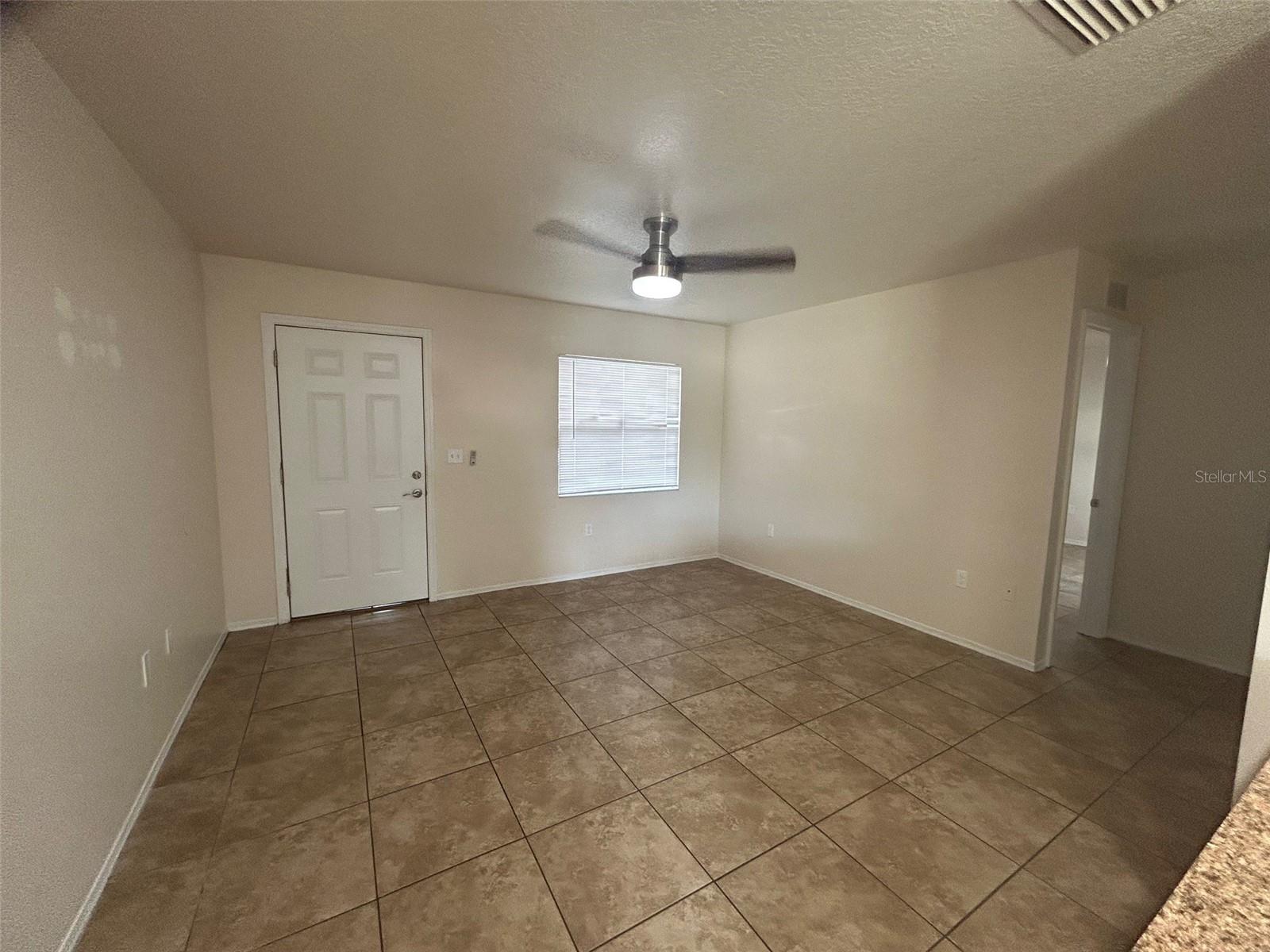 1015 61ST AVENUE DR E, BRADENTON, FL, 34203