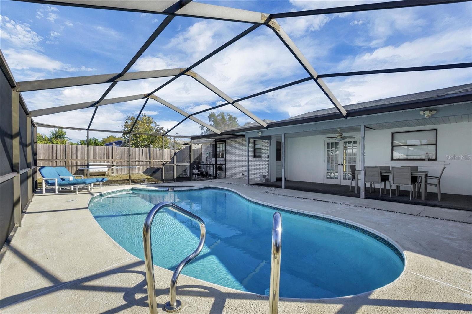 295 S GLEN AVE, LAKE ALFRED, FL, 33850