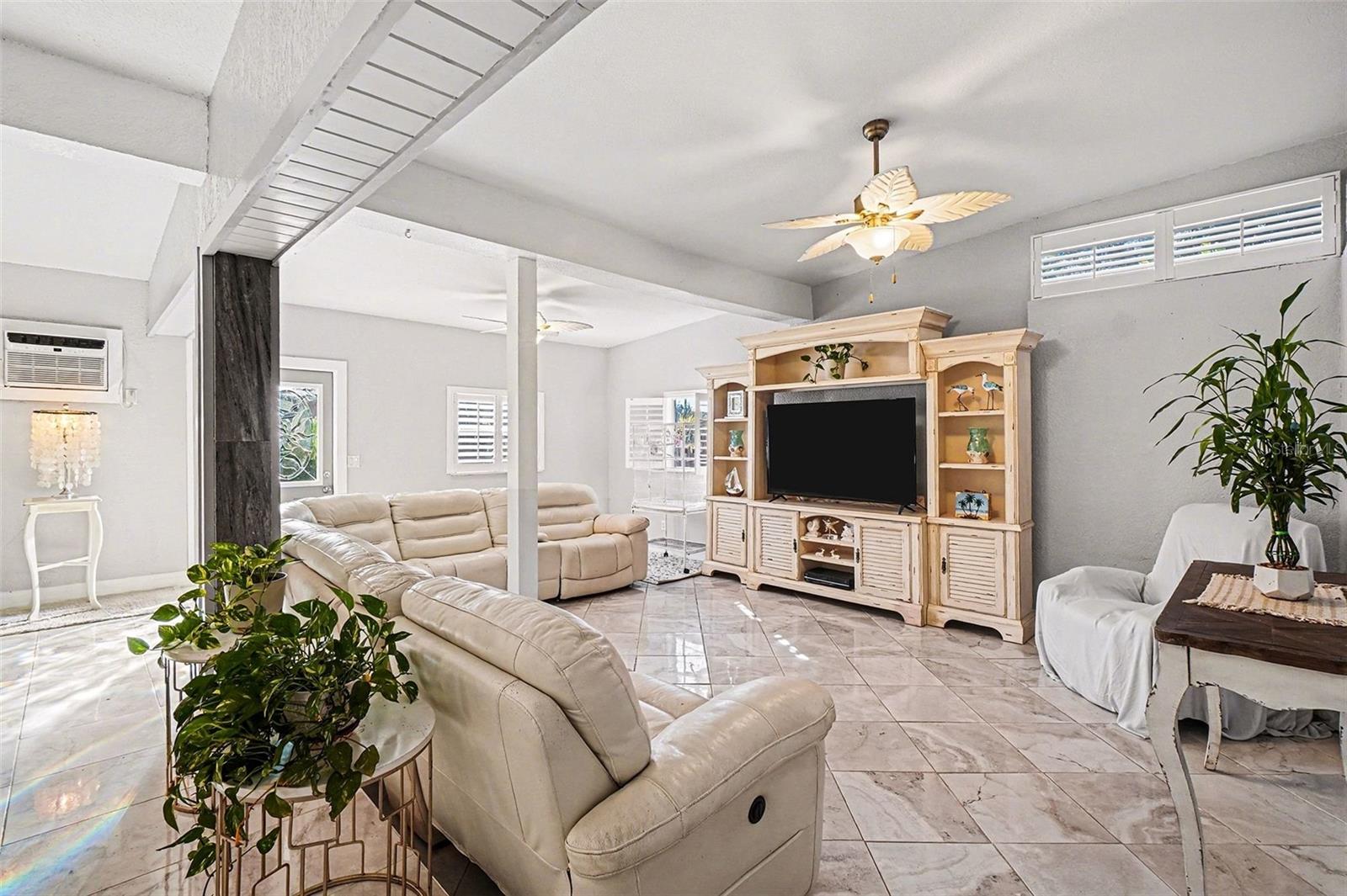 868 CONREID DR NE, PORT CHARLOTTE, FL, 33952