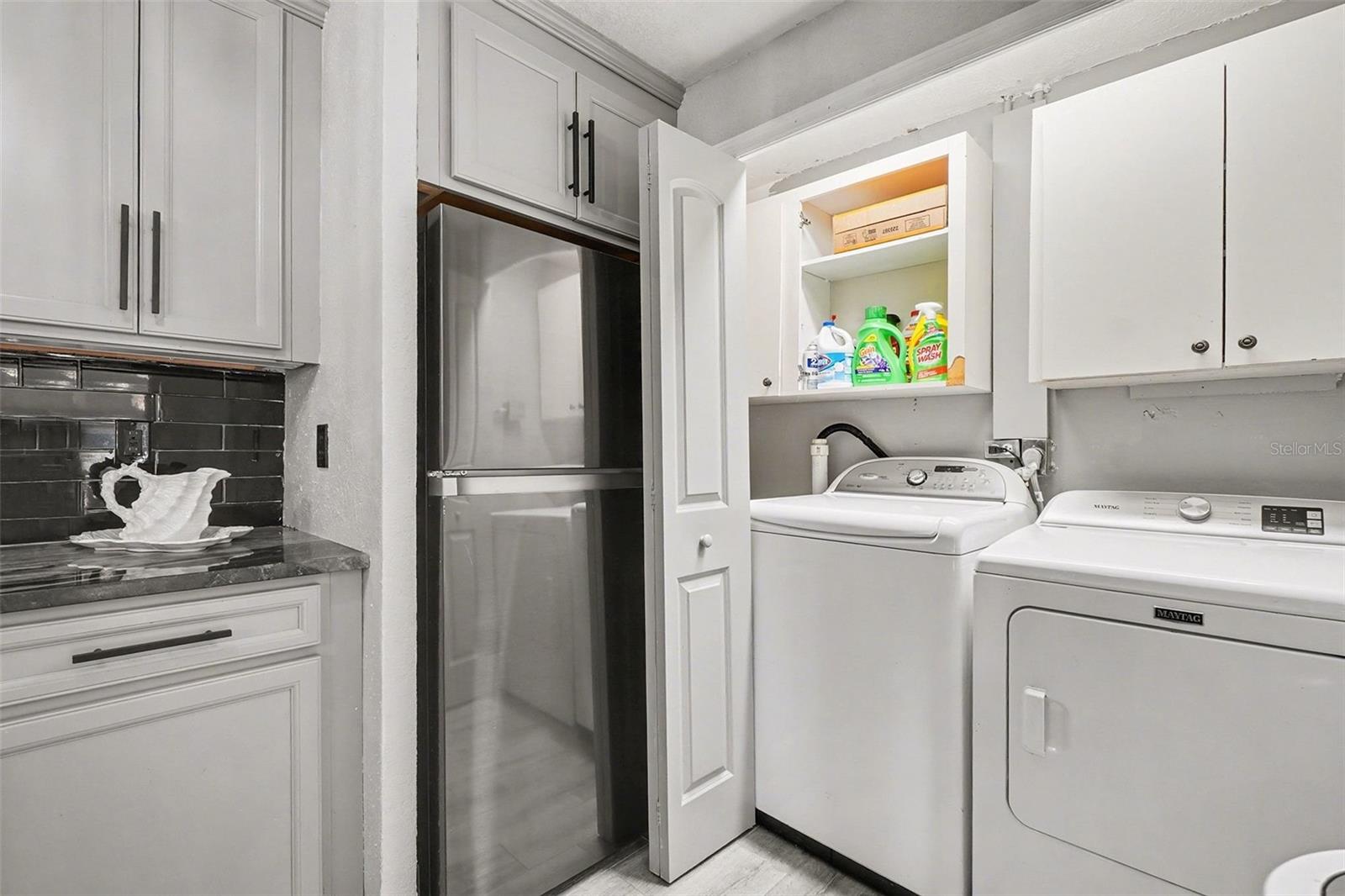 868 CONREID DR NE, PORT CHARLOTTE, FL, 33952