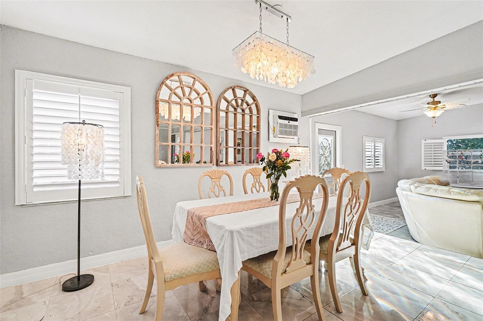 868 CONREID DR NE, PORT CHARLOTTE, FL, 33952