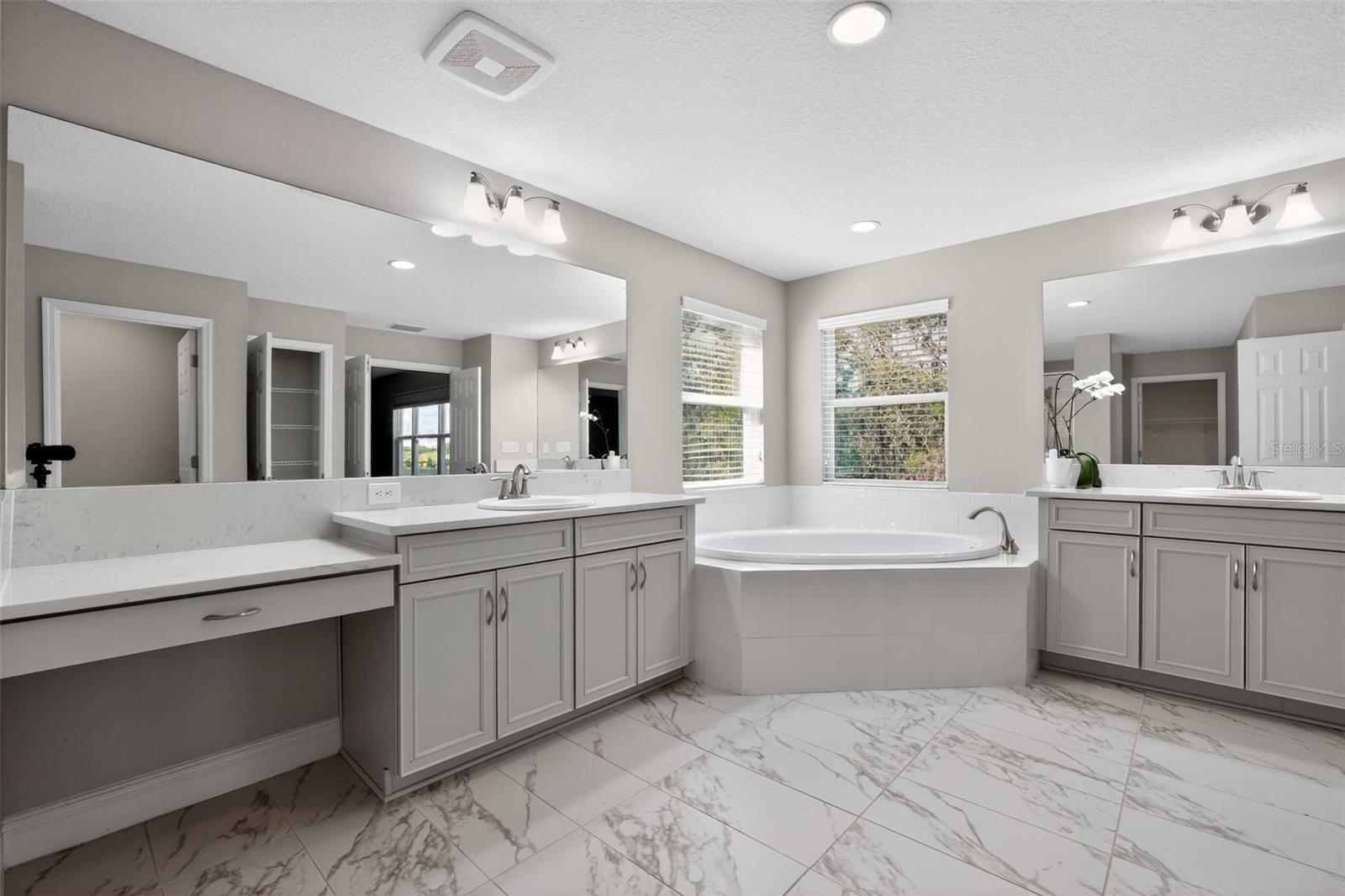 13231 WILDFLOWER MEADOW DR, RIVERVIEW, FL, 33579