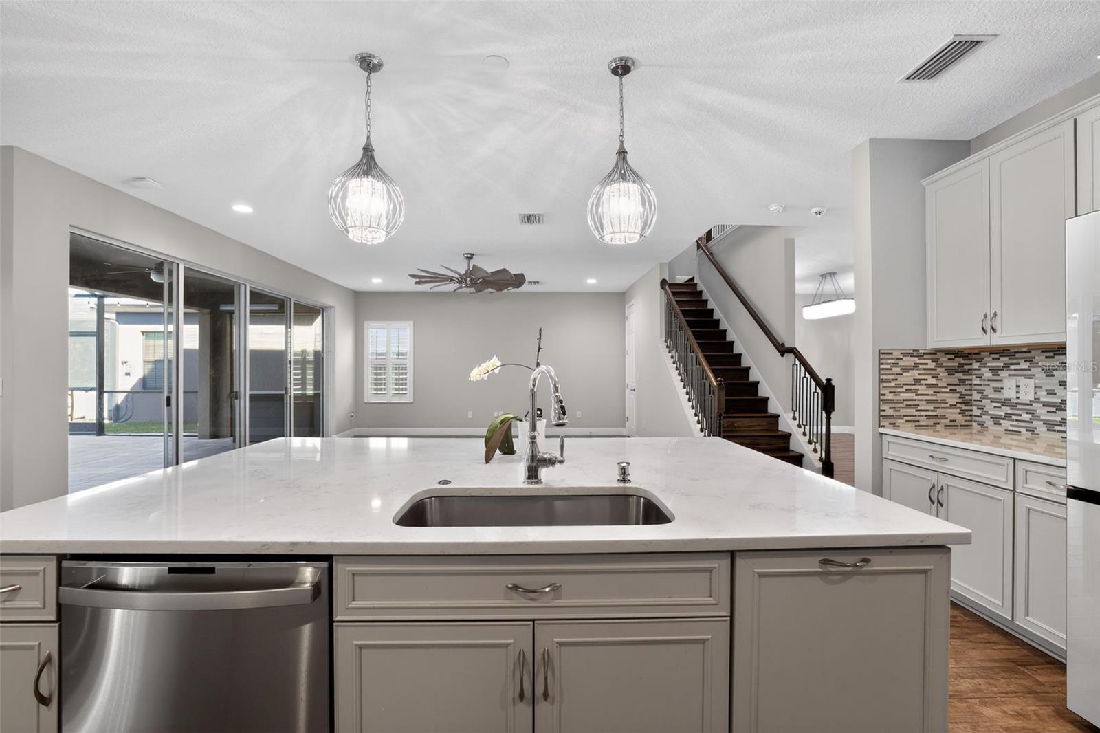 13231 WILDFLOWER MEADOW DR, RIVERVIEW, FL, 33579