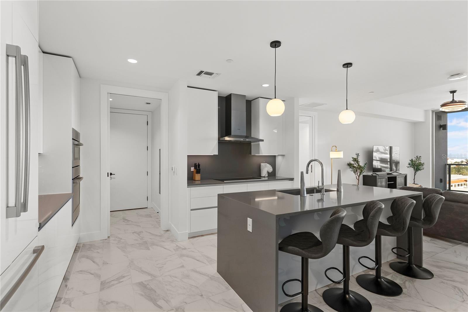 777 3RD AVE N #804, ST PETERSBURG, FL, 33701