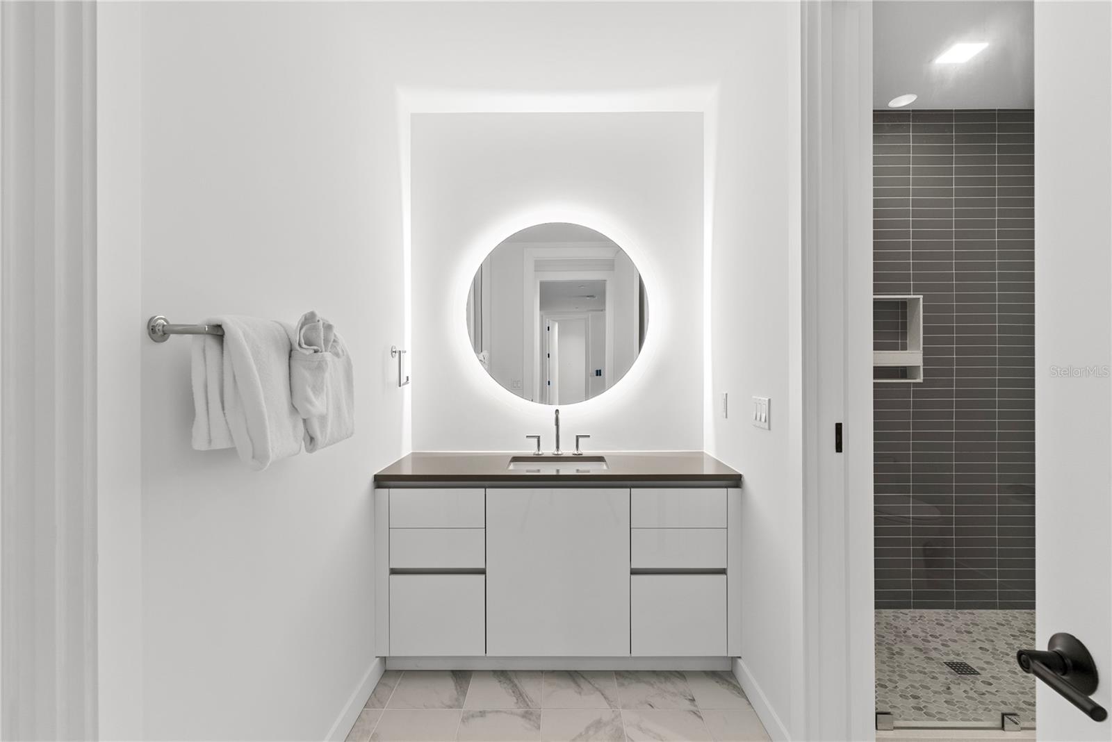 777 3RD AVE N #804, ST PETERSBURG, FL, 33701