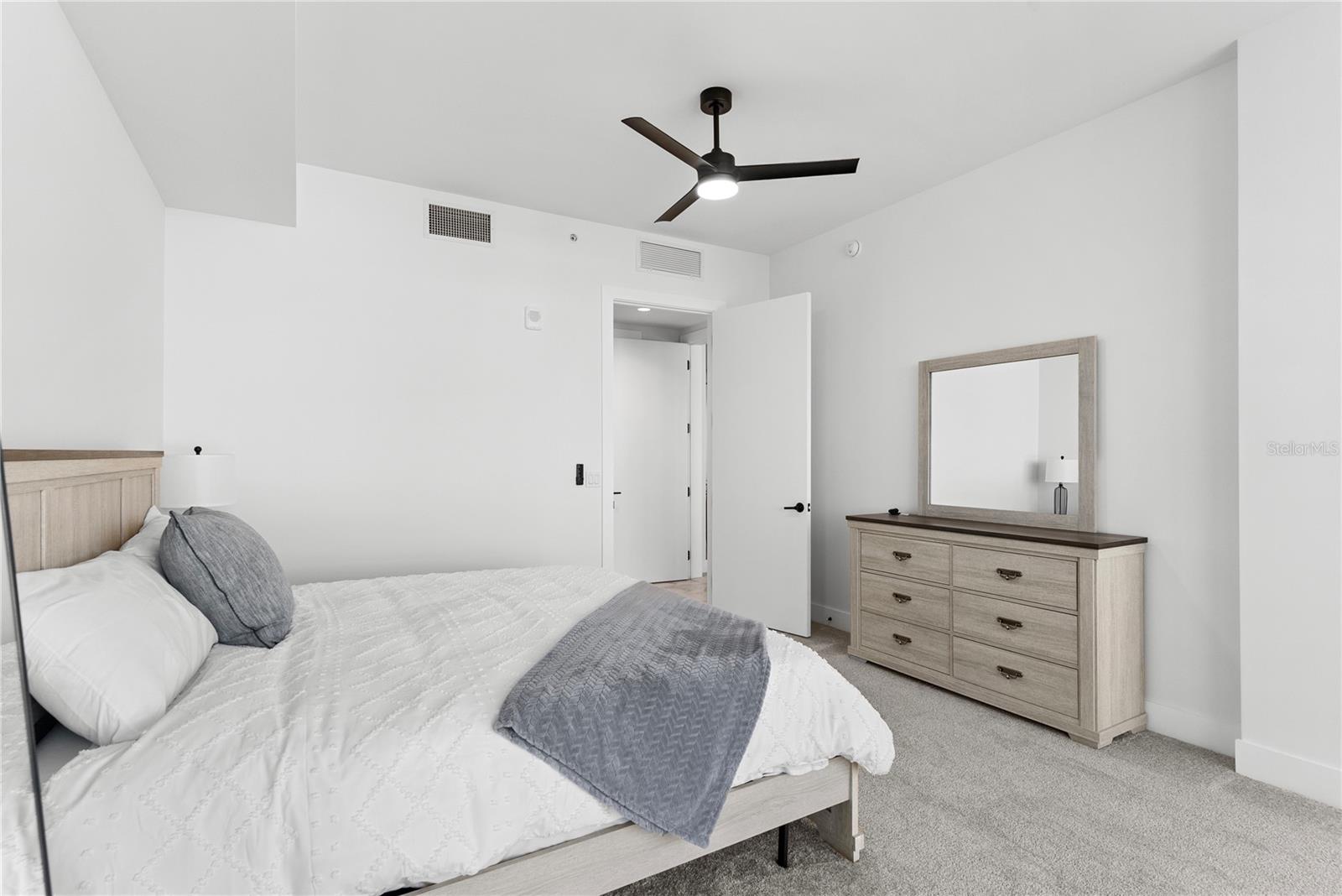 777 3RD AVE N #804, ST PETERSBURG, FL, 33701