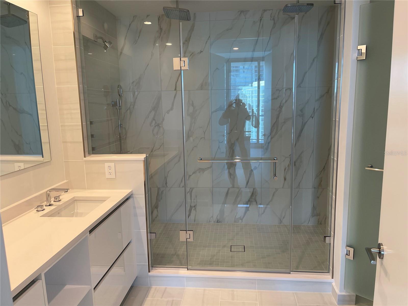 400 CENTRAL AVE #1804, ST PETERSBURG, FL, 33701