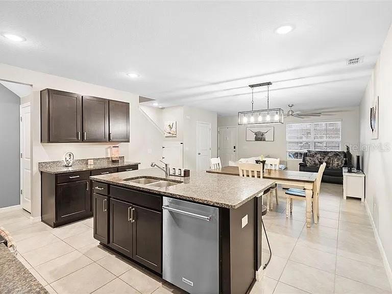 635 BELGROVE ST, DEBARY, FL, 32713