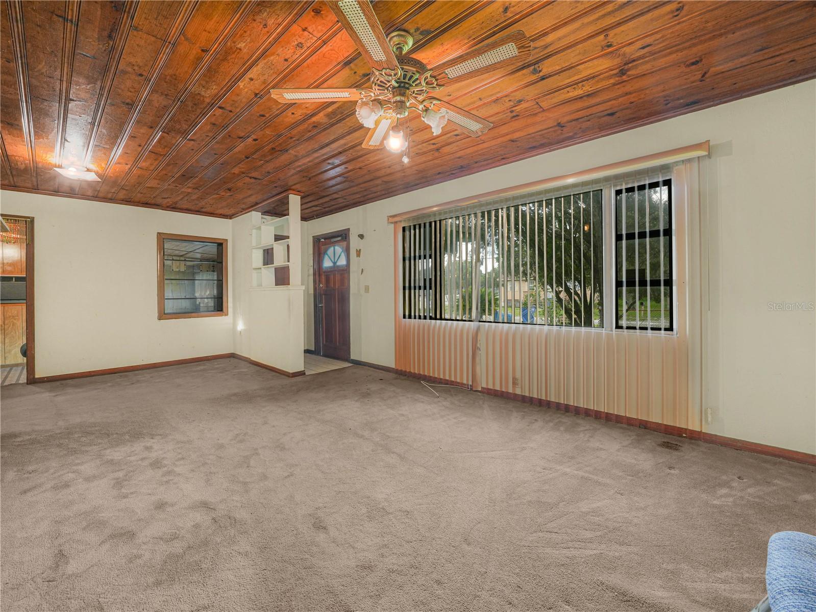 715 S SEMINOLE AVE, FORT MEADE, FL, 33841