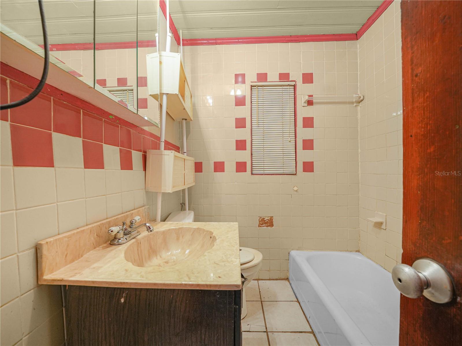 715 S SEMINOLE AVE, FORT MEADE, FL, 33841