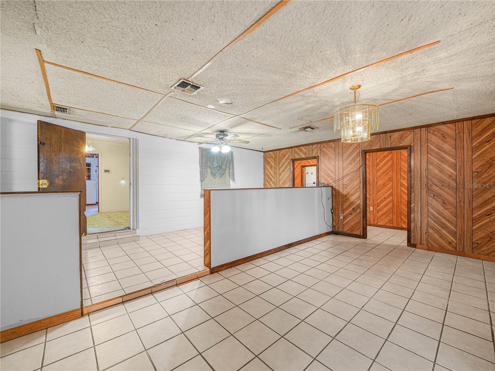 715 S SEMINOLE AVE, FORT MEADE, FL, 33841