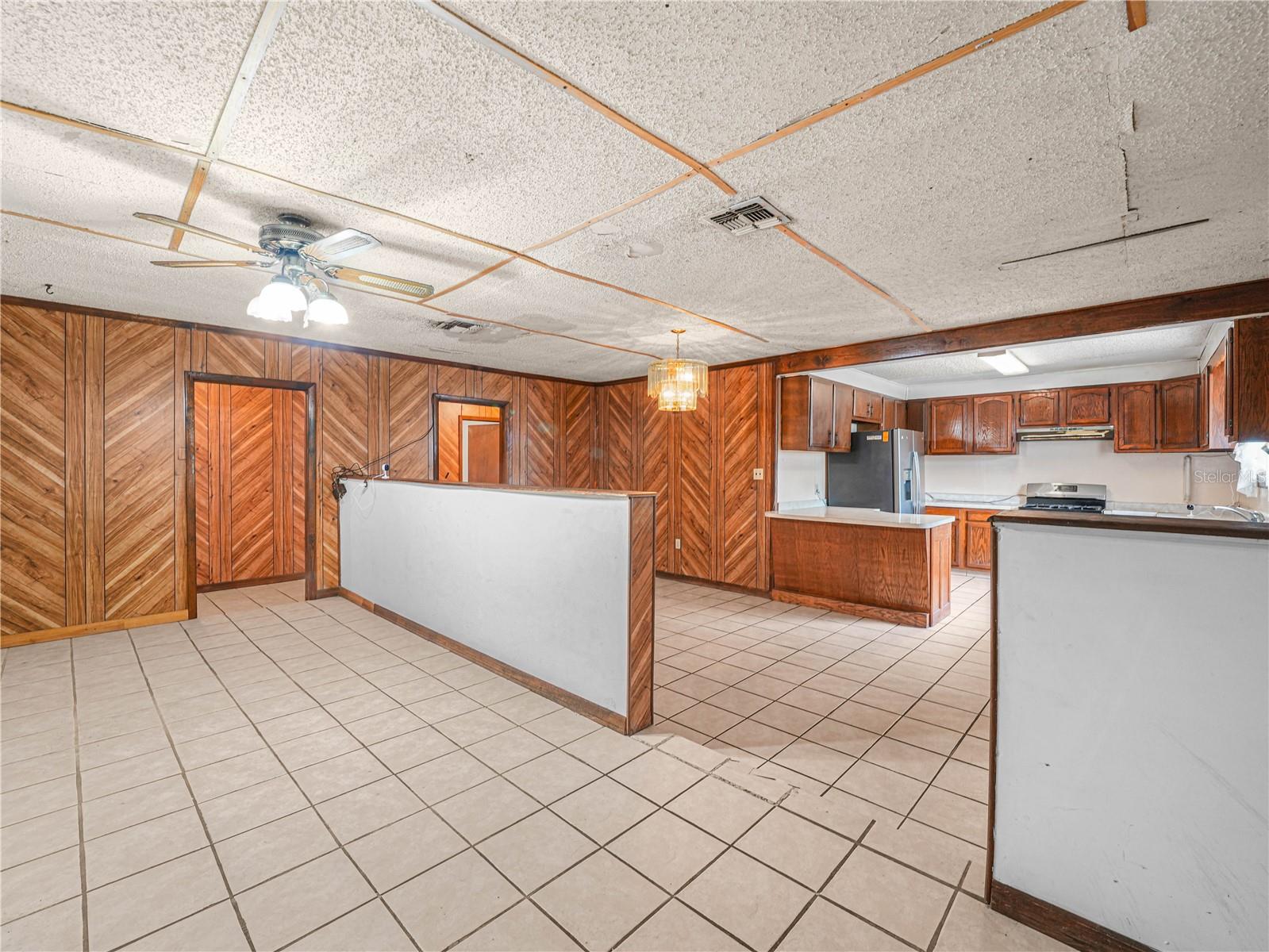 715 S SEMINOLE AVE, FORT MEADE, FL, 33841