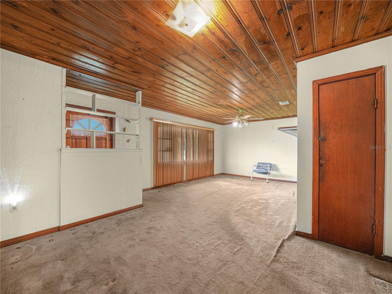 715 S SEMINOLE AVE, FORT MEADE, FL, 33841