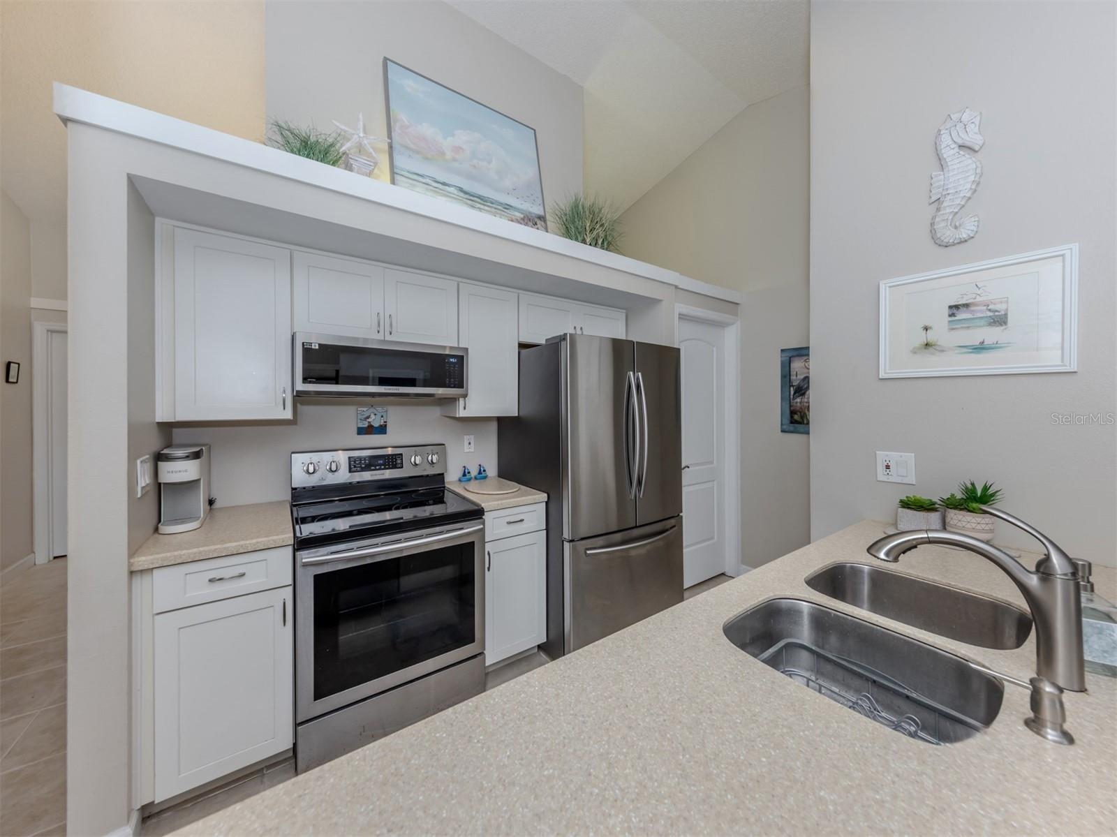 1027 CAPRI ISLES BLVD #20, VENICE, FL, 34292